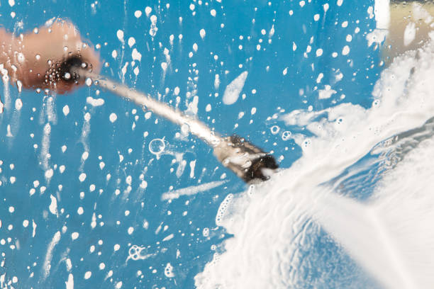 Best Gutter Cleaning  in Oakwood, GA